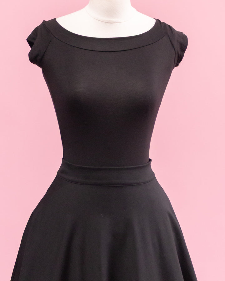 Retro Boat Neck Top in Black