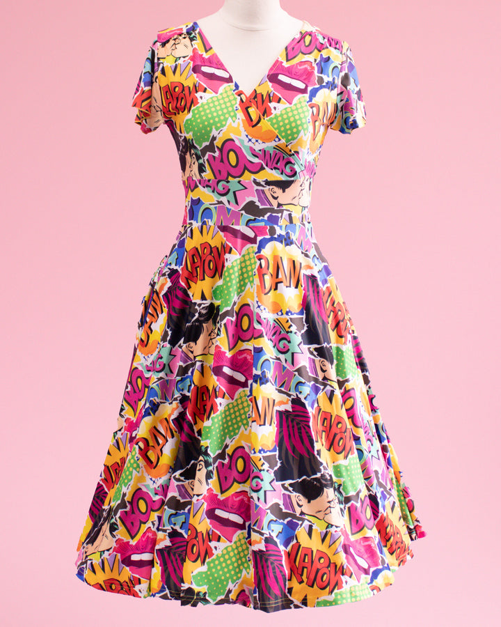 Mimi Swing Dress in Comic Print