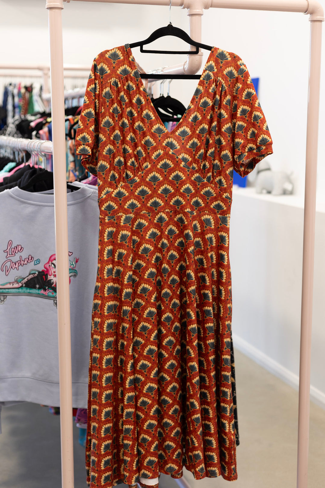 Julia Rust Red Fanburst Tea Dress size 14 DAMAGED
