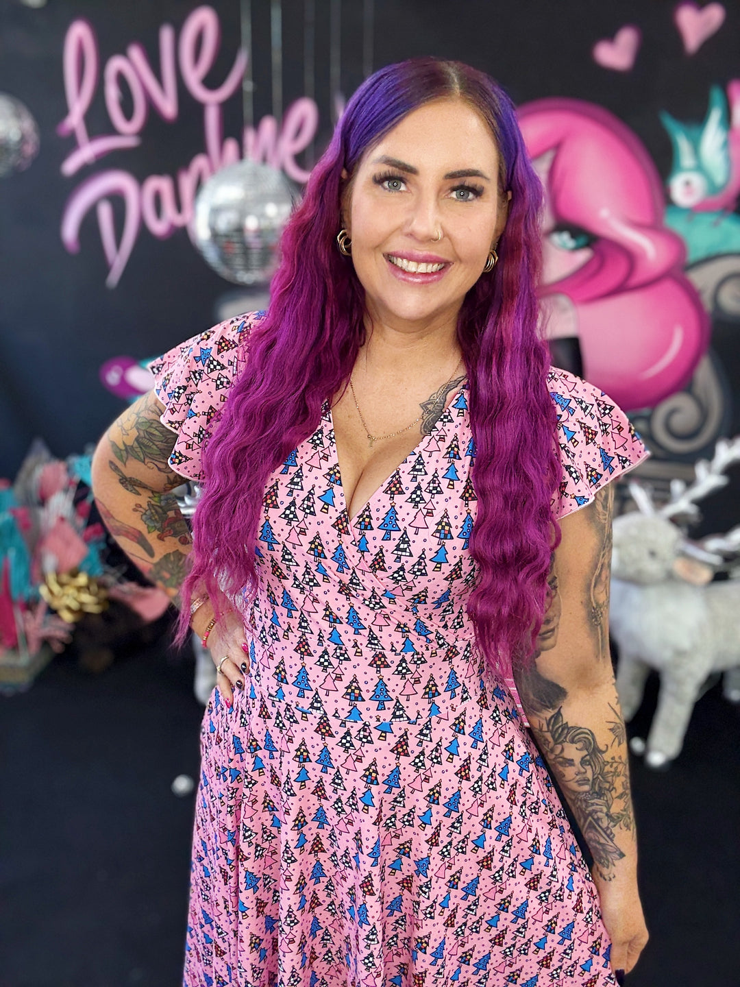 INSTOCK - Mimi Swing Dress - Retro Christmas Trees