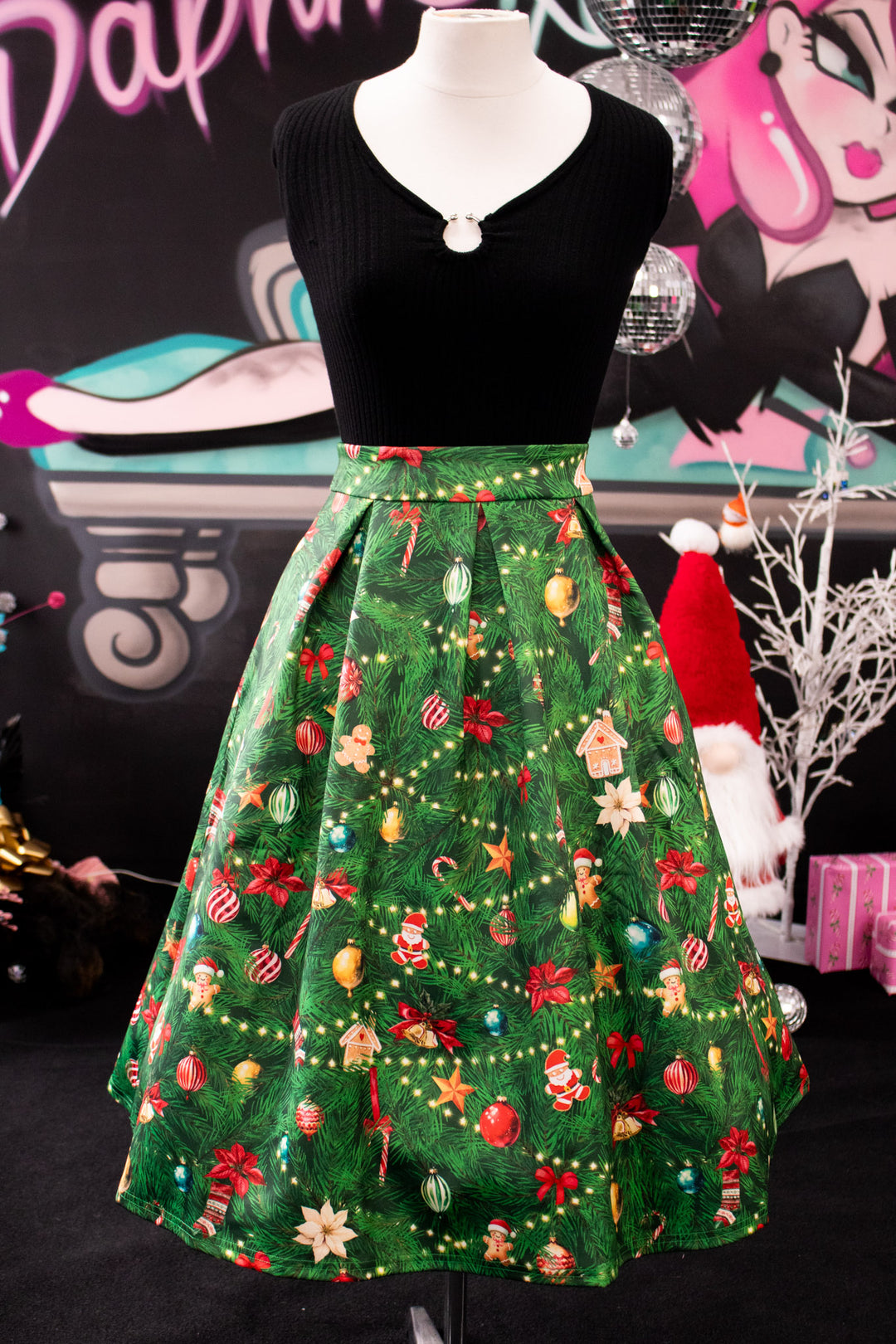 INSTOCK - Aisley Green Christmas Tree Pleated Midi Skirt