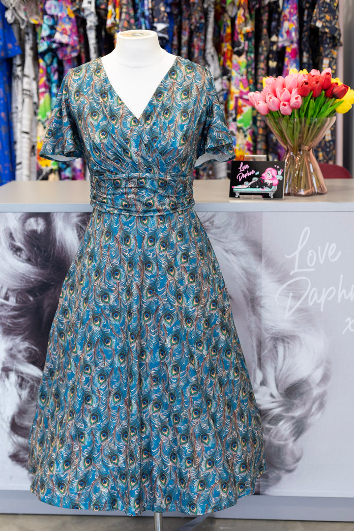 Donna Peacock Feather Dress