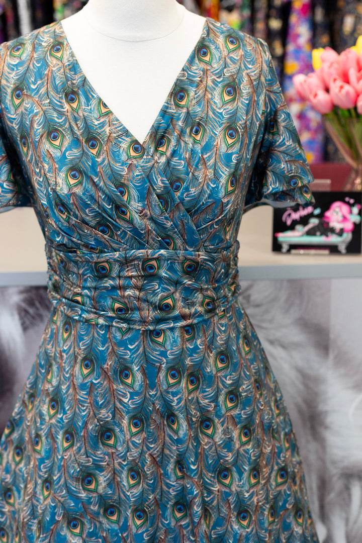 Donna Peacock Feather Dress