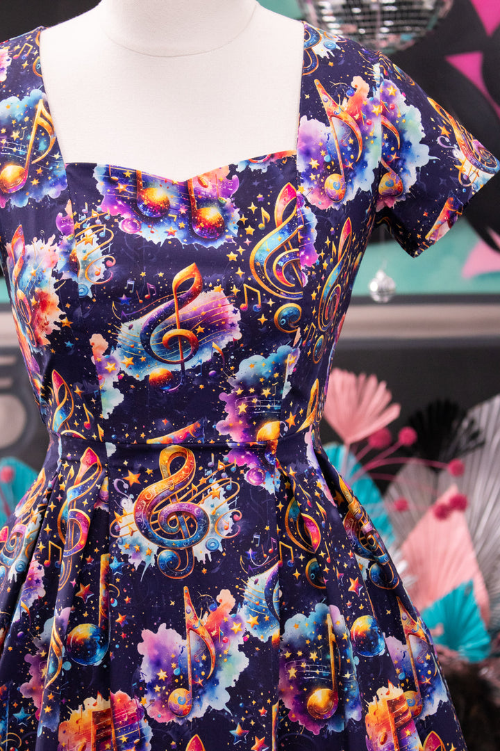 Pixie Sweetheart Dress - Chorus Charm