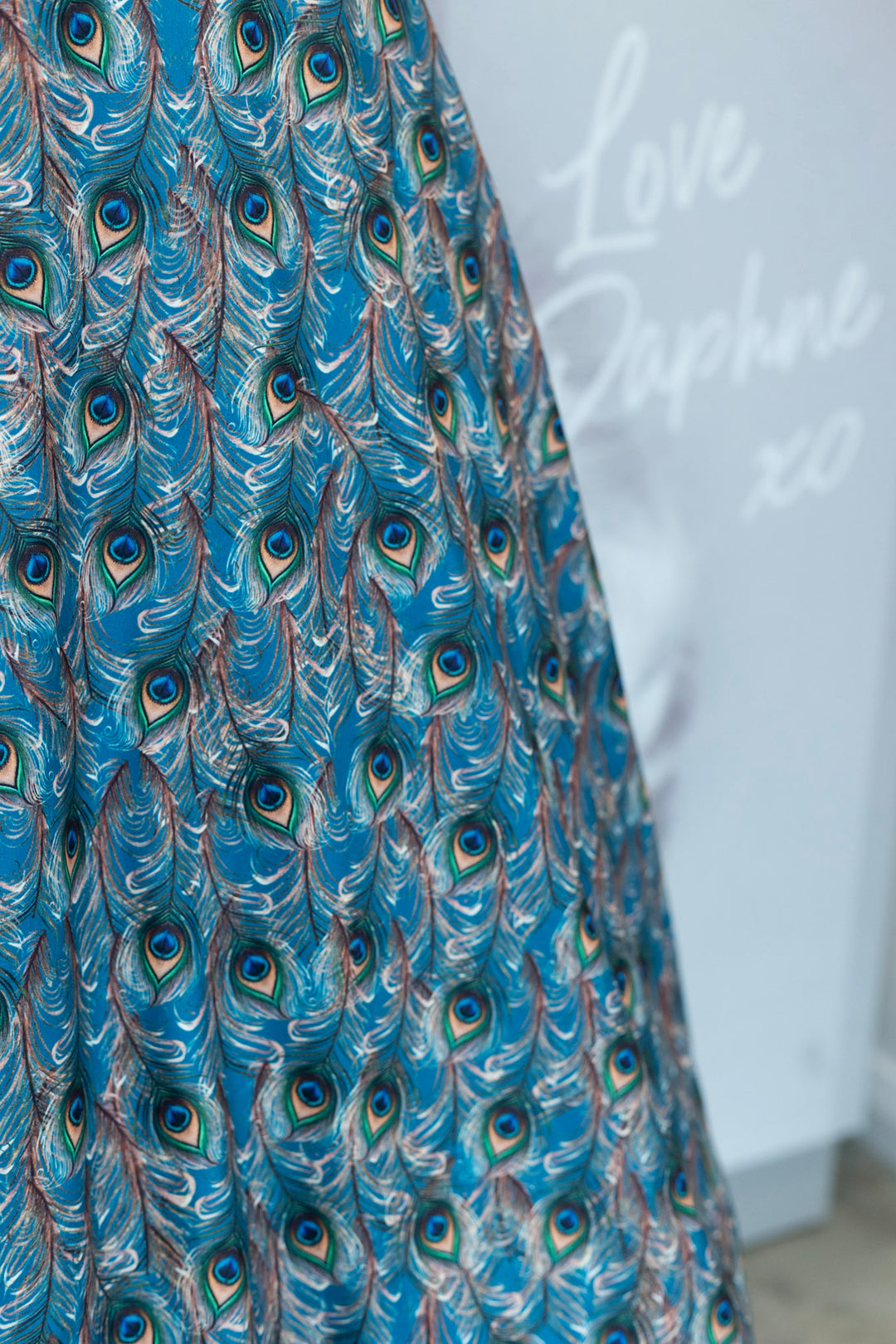 Donna Peacock Feather Dress