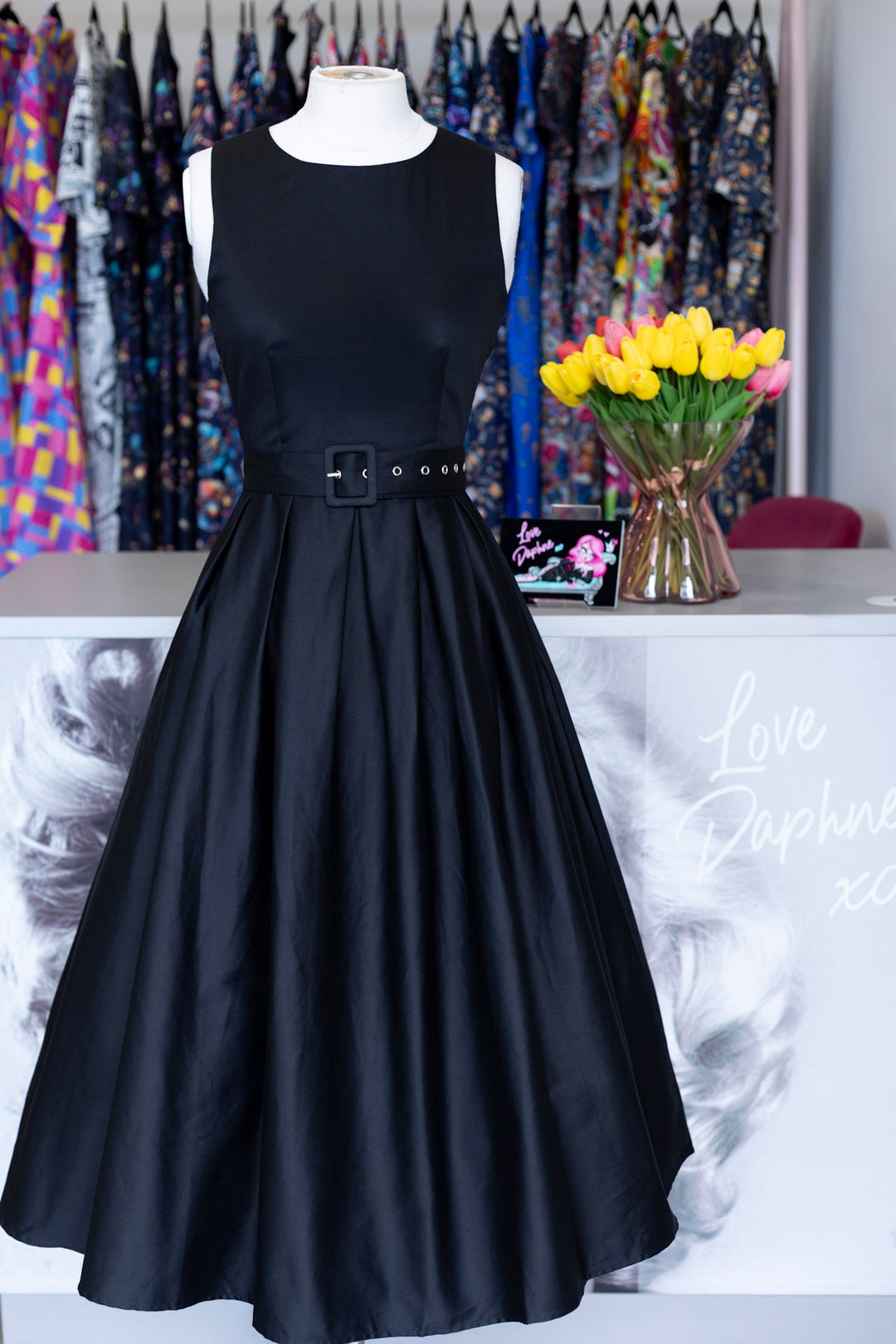 Helen Plain Black Dress
