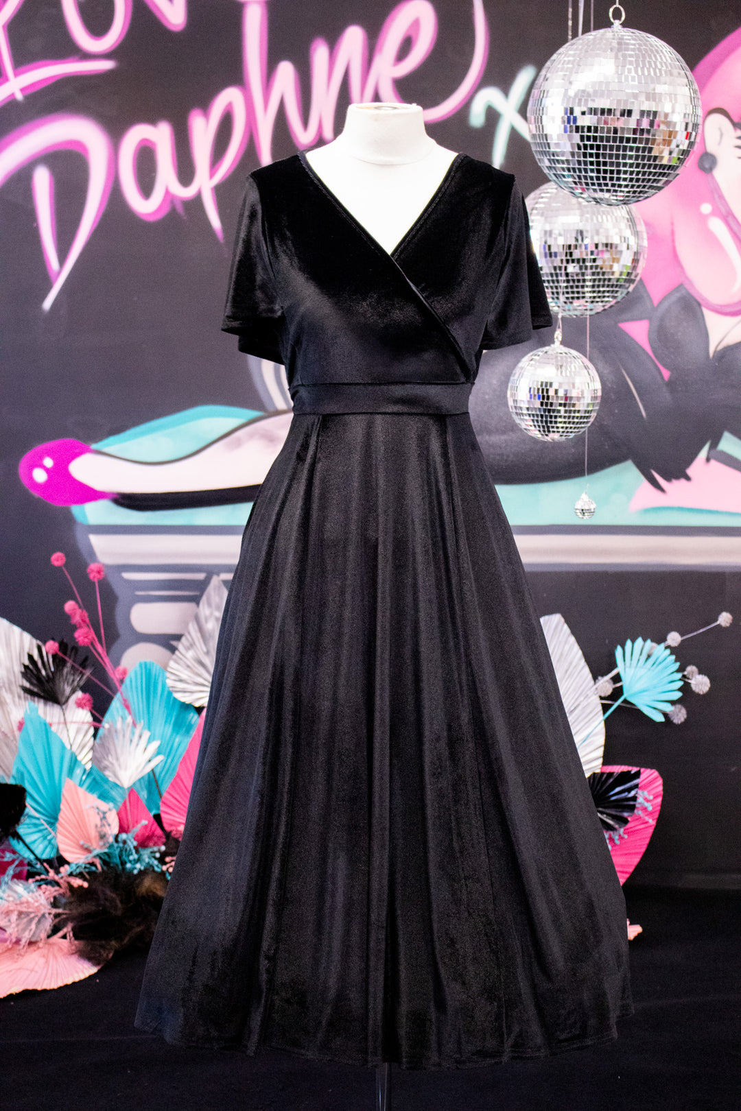 Lyra Dress - Black Velvet