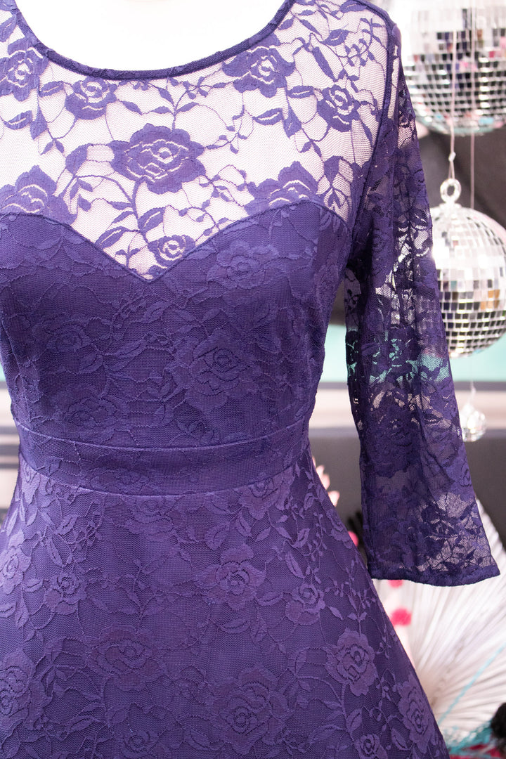 INSTOCK - Madeline Long Sleeved Navy Lace Dress