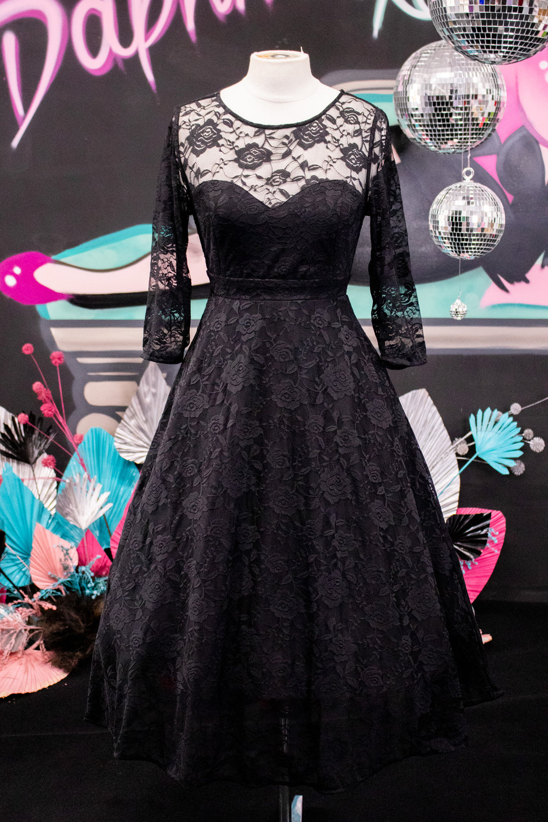 Madeline Long Sleeve Lace Dress in Black