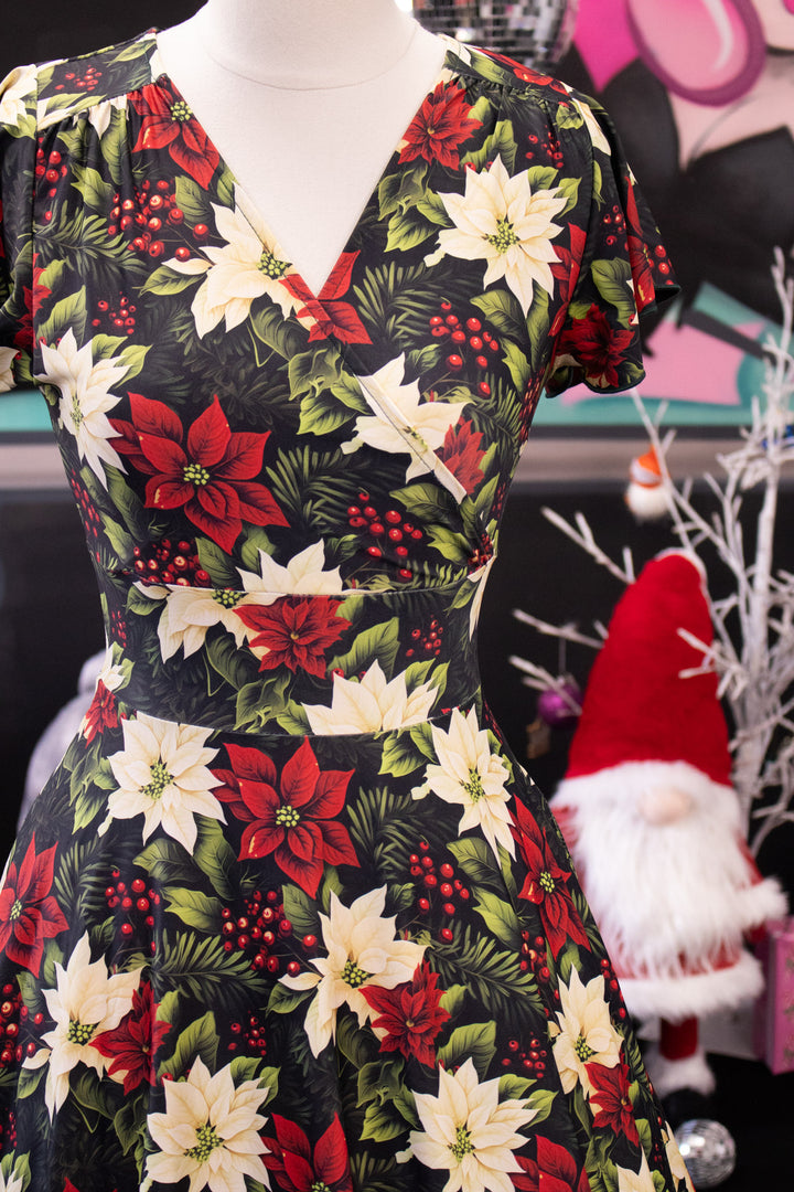 INSTOCK - Mimi Swing Dress - Poinsettia