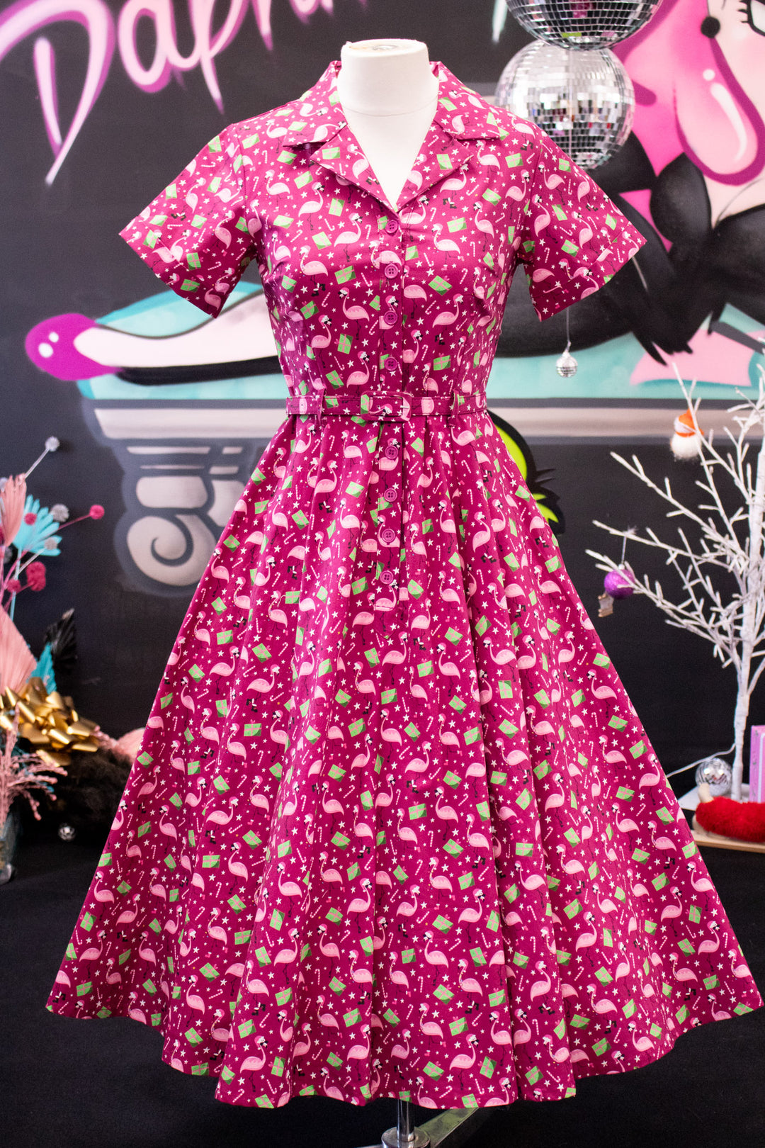 INSTOCK - Peggy Swing Dress - Flamingo Christmas