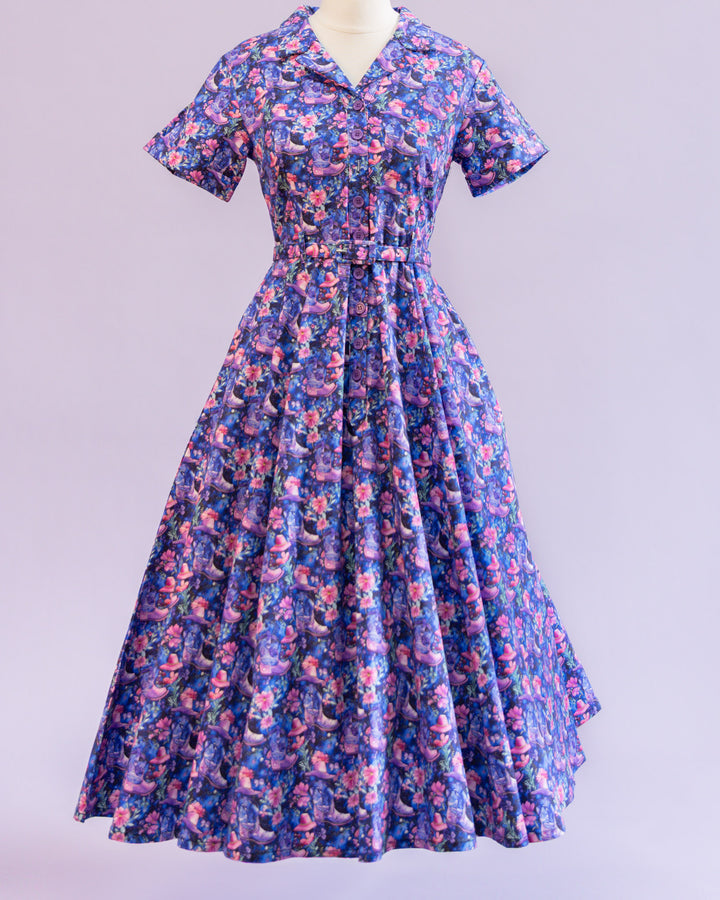 Peggy Swing Dress in Walkin' Boots