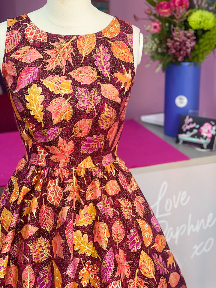 Leaves Vintage Dress