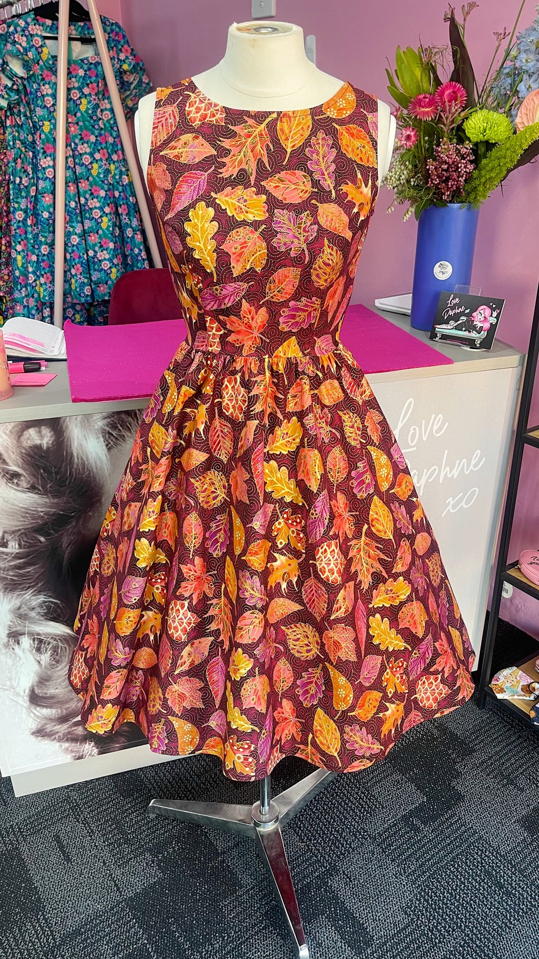 Leaves Vintage Dress